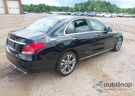 2018 Mercedes-Benz C 300 z USA, uszkodzony, nr VIN WDDWF4JB9JR315267